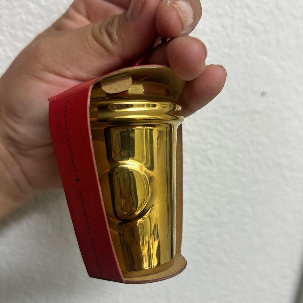 NEW 2014 Starbucks Holiday Christmas Ceramic Ornament Metallic GOLD TO-GO CUP